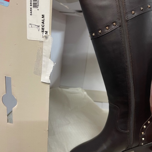 BNIB Marc Fisher Secalm Studded Riding Boots Dk Brown - Picture 2 of 12